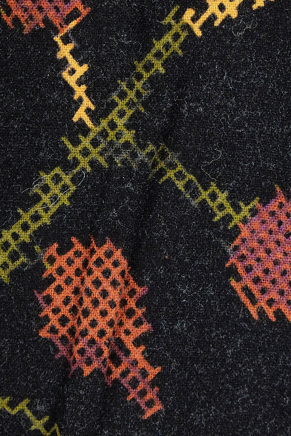 Product shot of the You Colour My World Kimono in colour Blkfleur (Black), detail