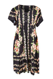 Product shot of the Love Shack Midi Dress – Blackfleur in colour Blackfleur, from the front