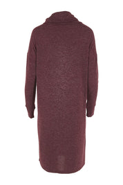 Product shot of the Cross My Heart Tunic in colour Wine (Purple), from the back