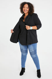 Model Alexis wearing size 16 of the Keeping It Cool Oversized Boyfriend Blazer in colour Black (Black), from the front, showing the whole outfit