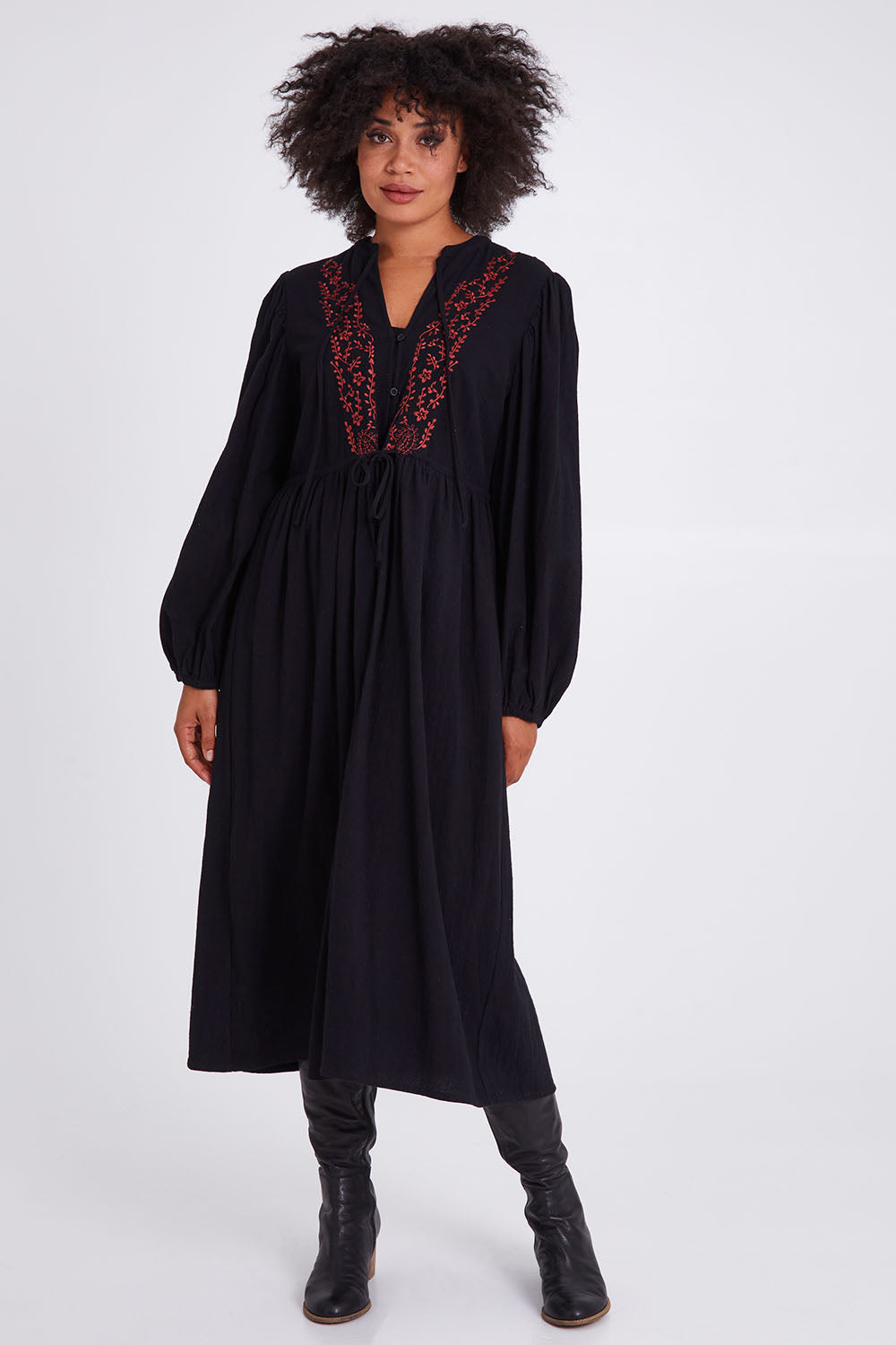 Model Olivia wearing size 10 of the For Love And Dancing Dress in colour Black (Black), from the front, showing the whole outfit