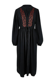 Product shot of the For Love And Dancing Dress in colour Black (Black), from the front