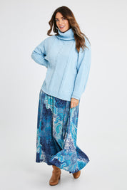 Model Laura wearing size L of the Hold Me In Your Arms Chenille Sweater in colour Iceblue (Blue), from the front, showing the whole outfit