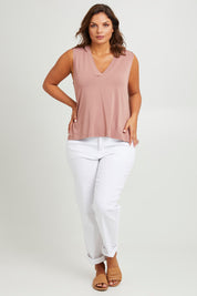 Model Monique wearing size 14 of the Bamboo Delight Tank in colour Mumbai, from the front, showing the whole outfit