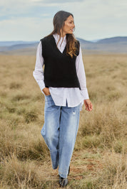 Model Amanda wearing size S of the Lovely Day Vest in colour Black (Black), from the front, showing the whole outfit