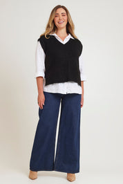 Model Chanel wearing size XL of the Lovely Day Vest in colour Black (Black), from the front, showing the whole outfit