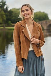 Model Tegan wearing size 10 of the Come As You Are Suede Jacket in colour Tan, from the front, showing the whole outfit
