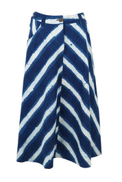 Product shot of the Pocket Full Of Dreams Skirt in colour Stripe (Blue), from the front
