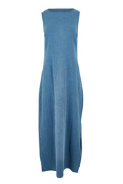 Product shot of the Forever In Style Shift Dress in colour Denimblue (Blue), from the front