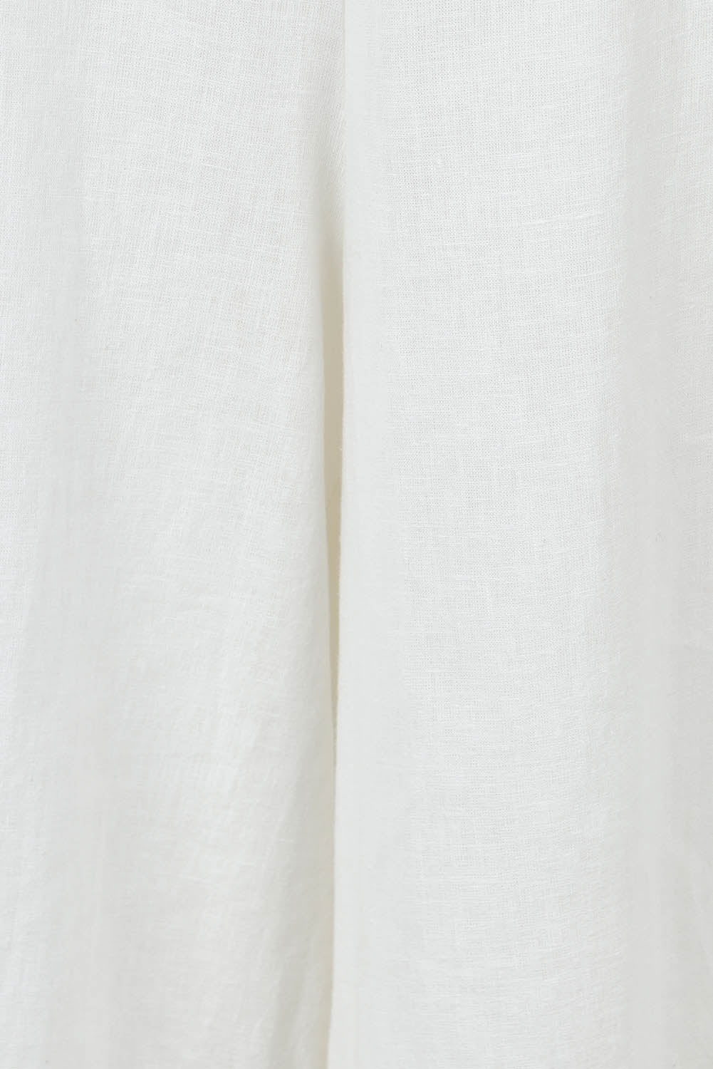 Product shot of the Delight Me High Waisted Linen Pants in colour White (White), detail