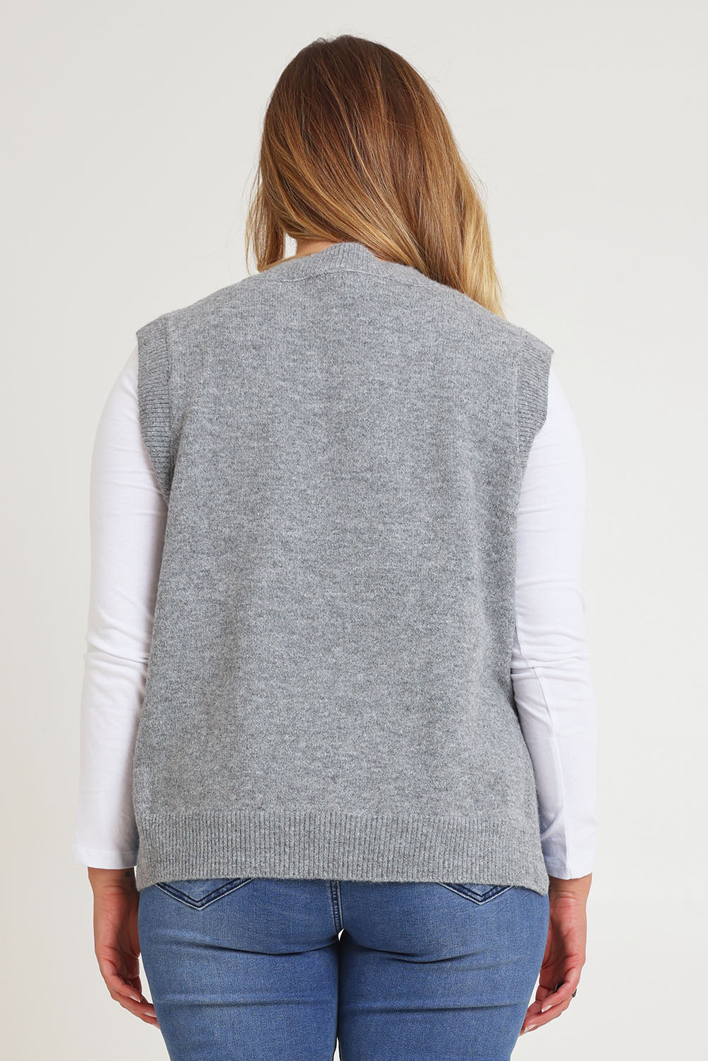 Preloved Found My Friend Recycled Knit Vest - Greymarle