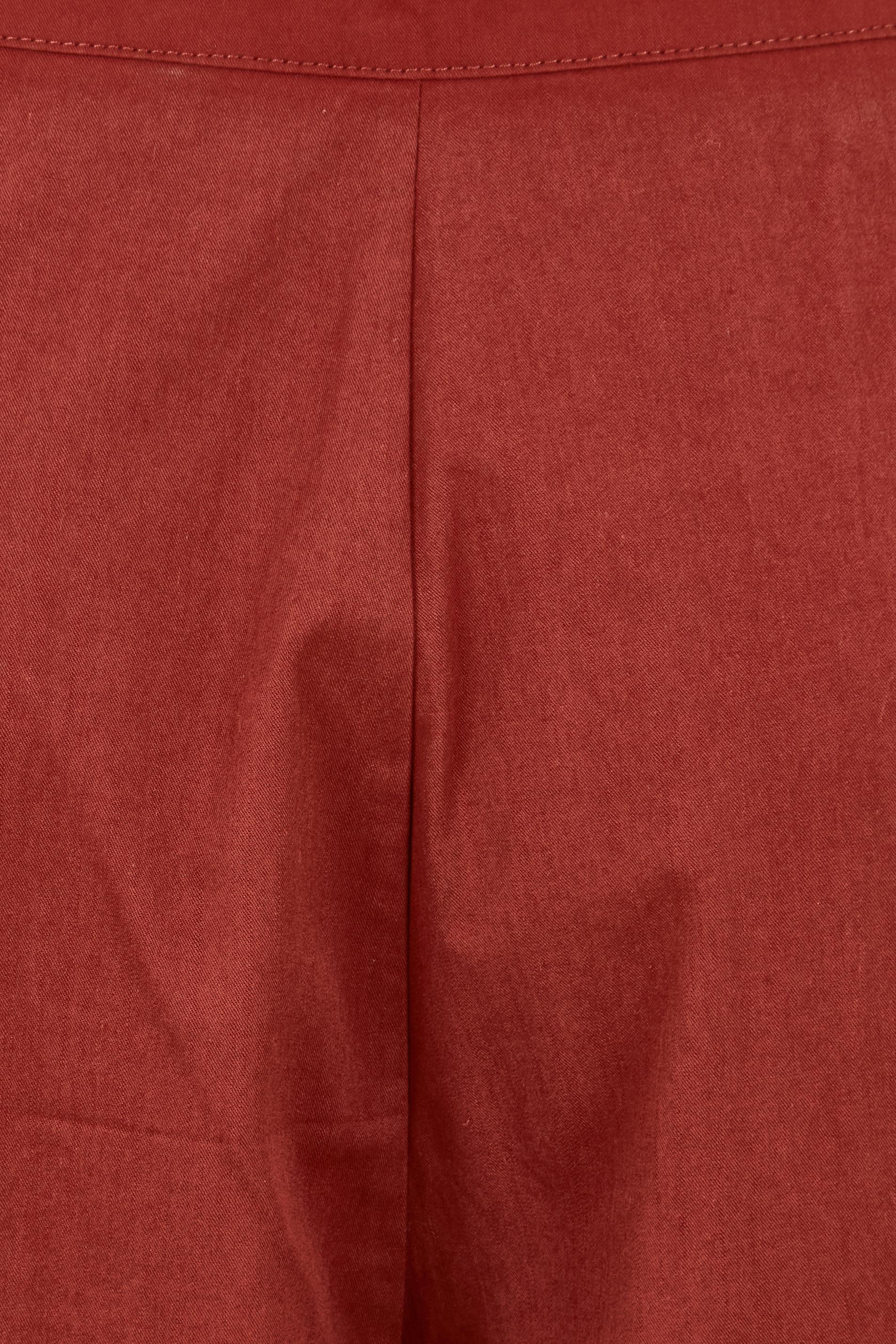 Product shot of the Take The High Road Cotton Wide Leg Pants in colour Bordeaux (Red), detail