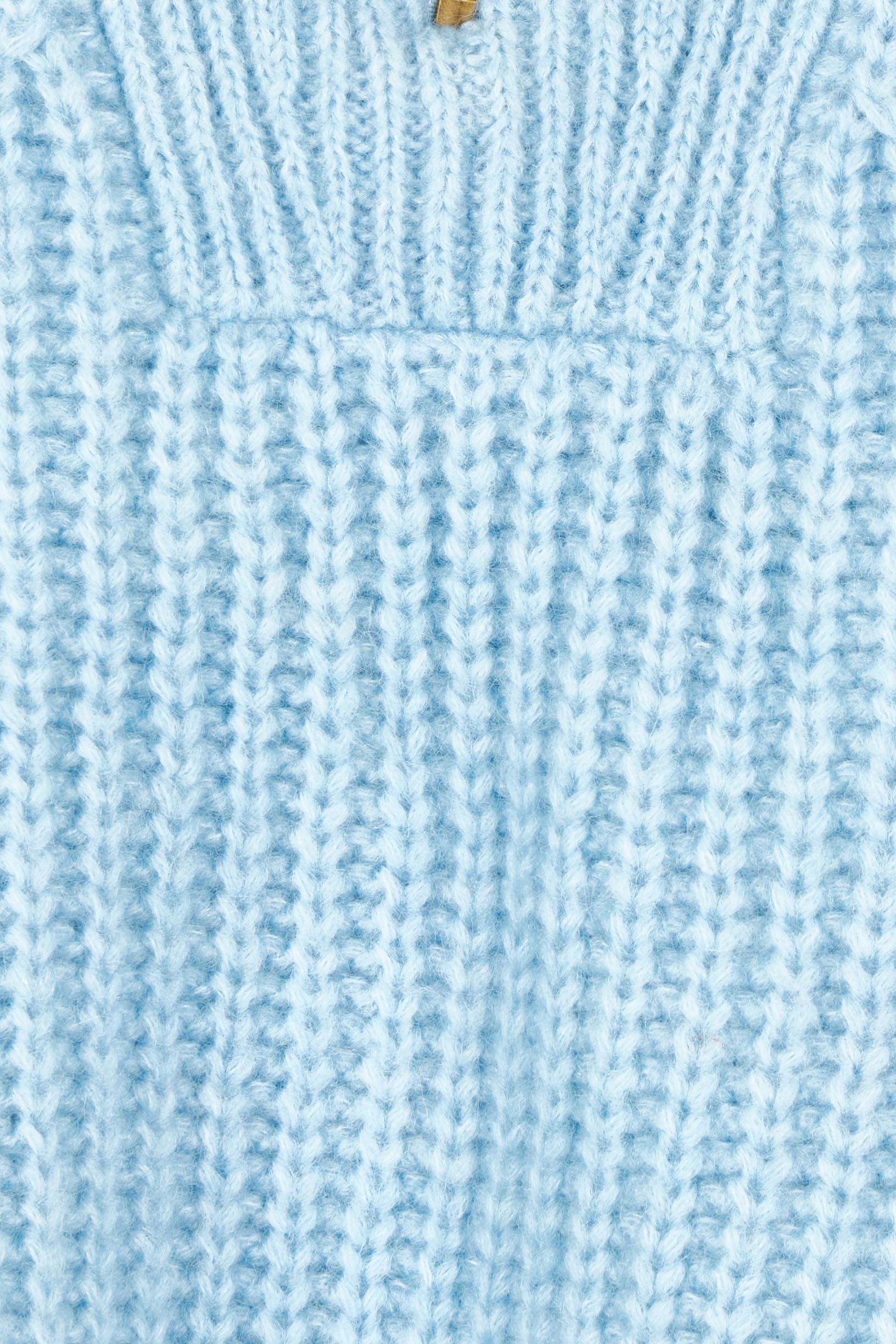 Product shot of the Always Yours Half Zip Sweater in colour Babyblue (Blue), detail
