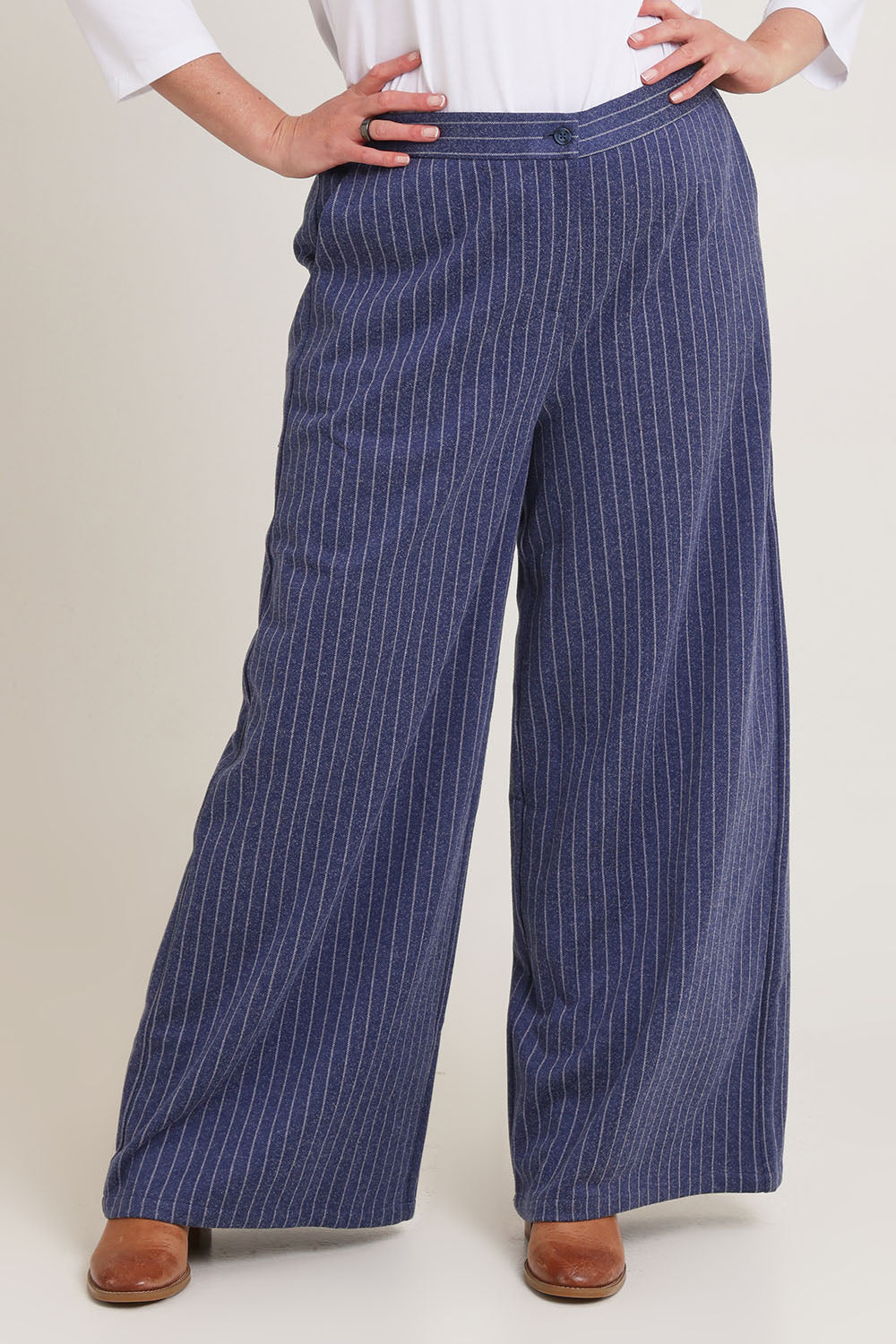 Model Chanel wearing size 16 of the Walk This Way Wide Leg Pants in colour Bluestripe (Blue), from the front, cropped image