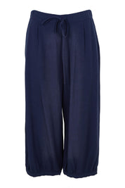 Product shot of the Summer Daze Linen Blend Pull On 3/4 Pant in colour Navy (Blue), from the front