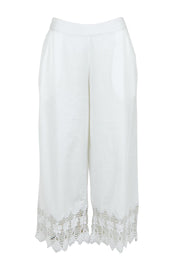 Product shot of the Broderie Delight Cotton Pants in colour White (White), from the front