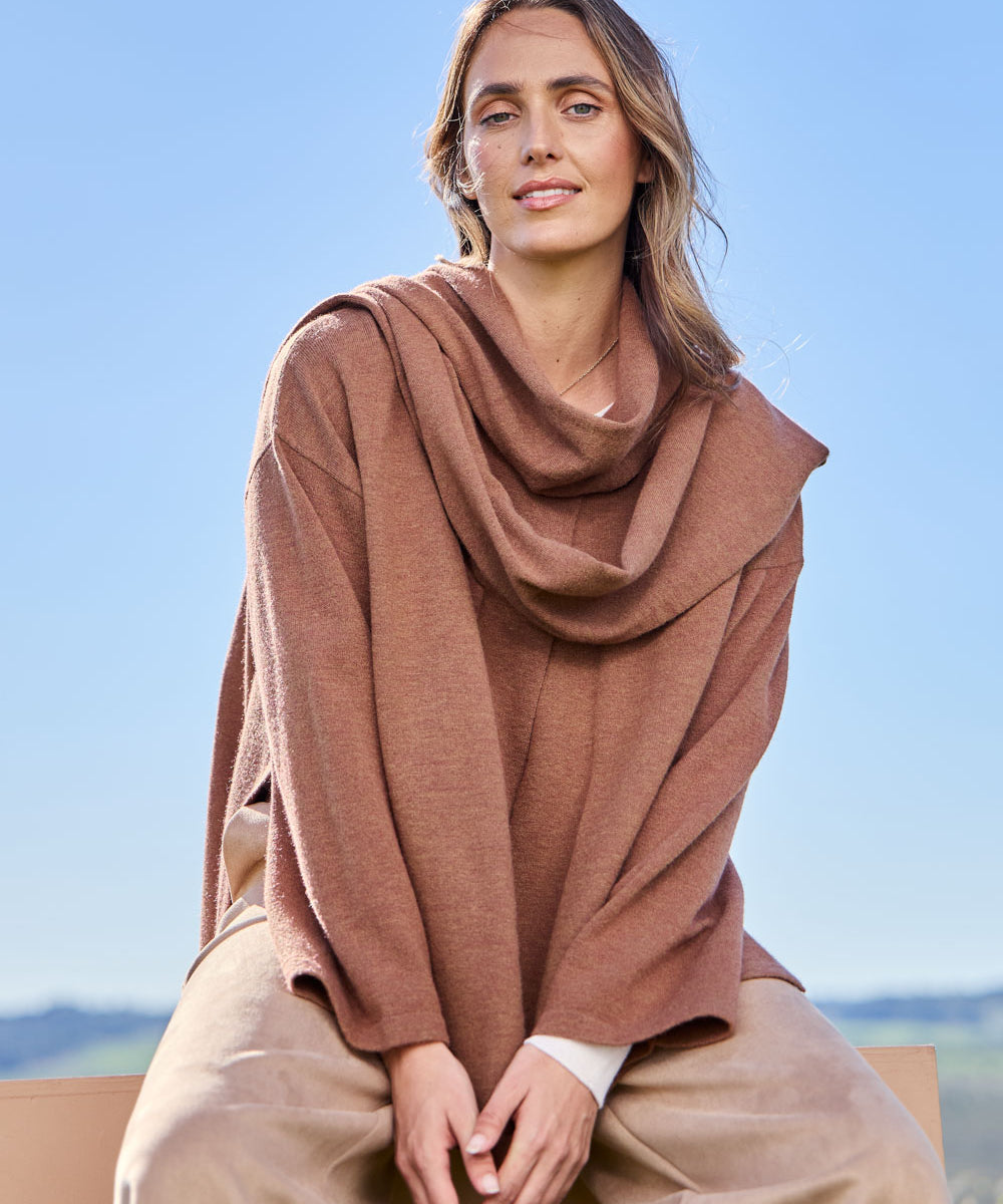 BOHO-2116_Chestnut_Model_tegand_Size_10_Crop_0_20230325_L.jpg