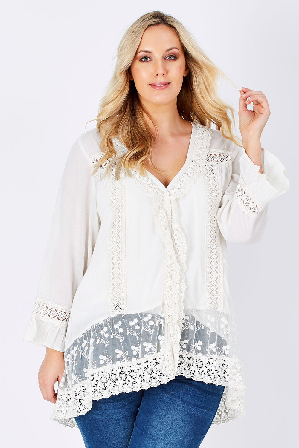 Model Jess wearing size 14 of the Whispers In The Dark Shirt in colour Milk (White), from the front, cropped image