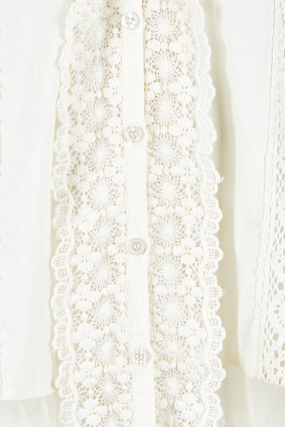 Product shot of the Whispers In The Dark Shirt in colour Milk (White), detail