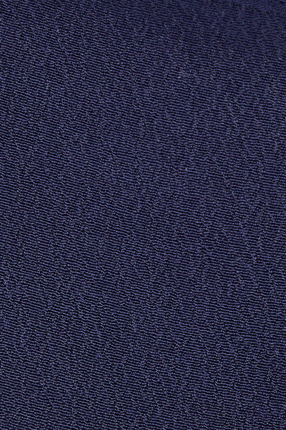 Product shot of the Runaway Top in colour Darknavy (Blue), detail