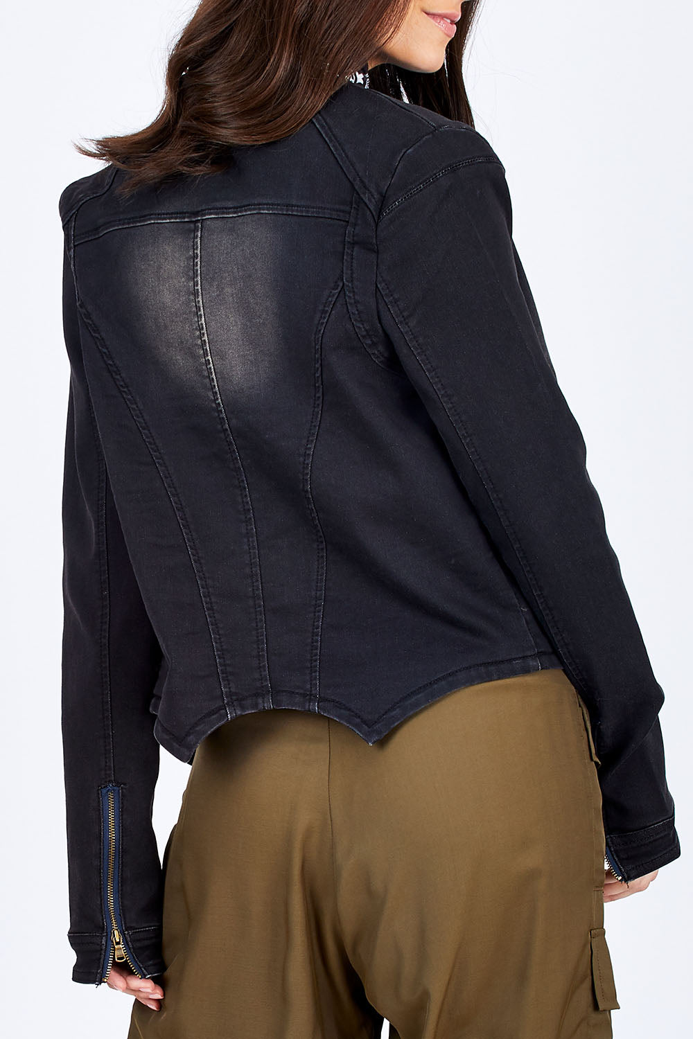 Model Georgia wearing size 10 of the Road Less Travelled Jacket in colour Black (Black), from the back