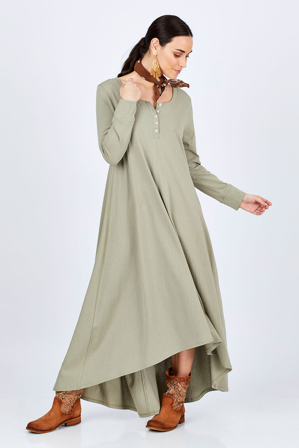 Model Georgia wearing size 10 of the Picking Wildflowers Dress in colour Pumice, from the front, showing the whole outfit