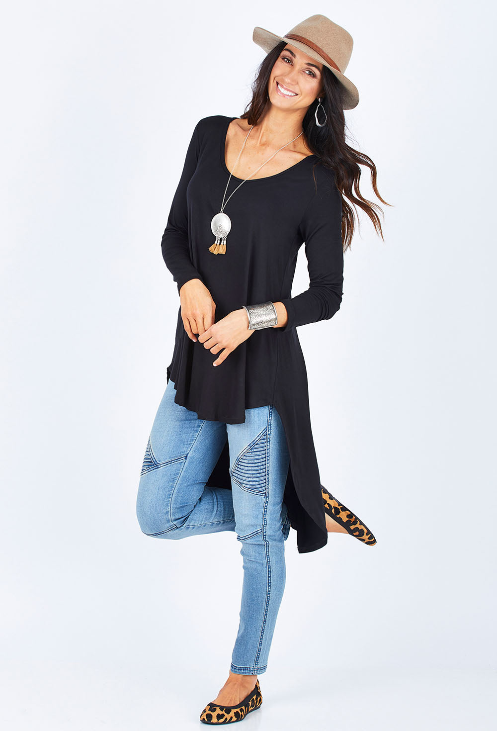 Model Gemma wearing size 10 of the Moonlight Kisses Bamboo Tee in colour Black (Black), from the front, showing the whole outfit