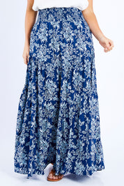 Model Laura wearing size 14 of the Skirting Around The Garden Skirt in colour Bluefleur (Blue), from the front, cropped image