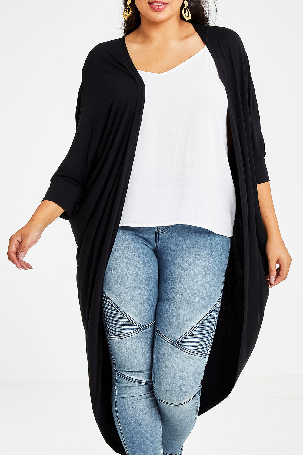 Model Sasha-Lee wearing size 16 of the Falling For You Bamboo Cardi in colour Black (Black), from the front, cropped image
