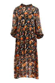 Product shot of the Meet Me At Midnight Dress in colour Blkfleur (Black), from the front