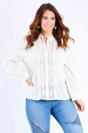 Model Laura wearing size 14 of the Queen Of My Life Blouse in colour White (White), from the front, cropped image