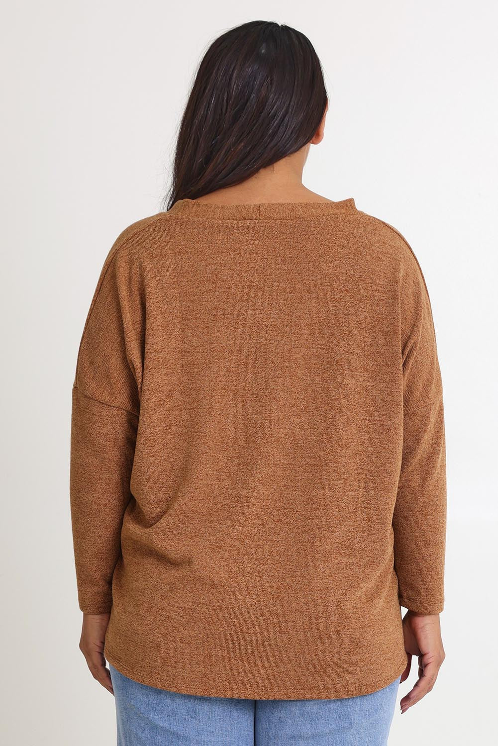 Model Ashleigh wearing size 16 of the My Boyfriends Slouch Cardi in colour Coffee, from the back