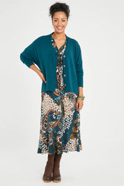 Model Noli wearing size 14 of the My Boyfriends Slouch Cardi in colour Deepteal (Blue), from the front, showing the whole outfit