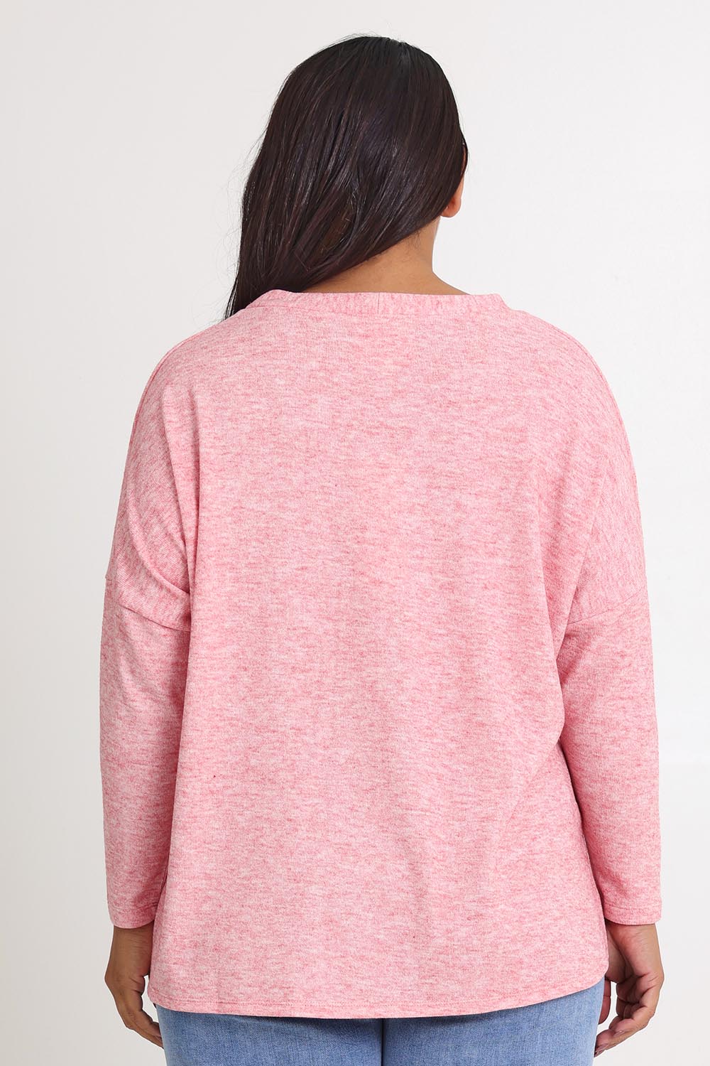 Model Ashleigh wearing size 16 of the My Boyfriends Slouch Cardi in colour Pinkmarl (Pink), from the back