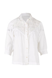 Product shot of the Maahee Shirt in colour White (White), from the front