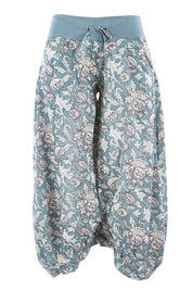 Product shot of the Guru Pant Bluestone in colour Bluestone (Blue), from the front