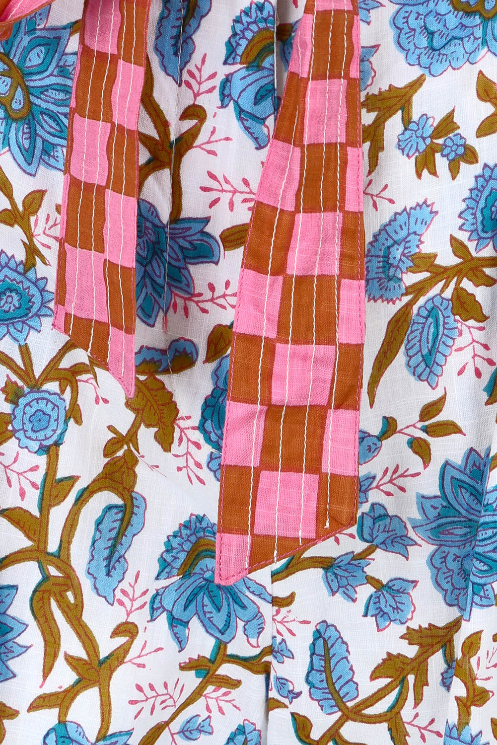 Product shot of the Daisy Cotton Short in colour Splicemaui (Blue), detail