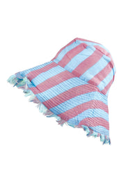 Product shot of the Fray Cotton Bucket Hat in colour Capriblue, from the front
