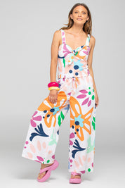 A model wearing the Harper Cotton Pant in colour Sorrento, from the front, showing the whole outfit