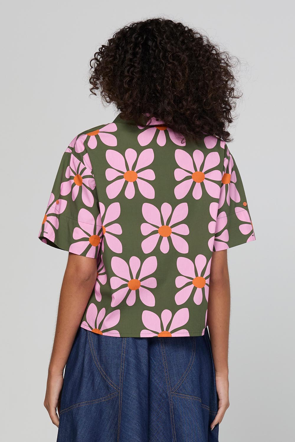 Model Genericm wearing size sample of the Cosmos Shirt – Cosmos in colour Cosmos, from the back