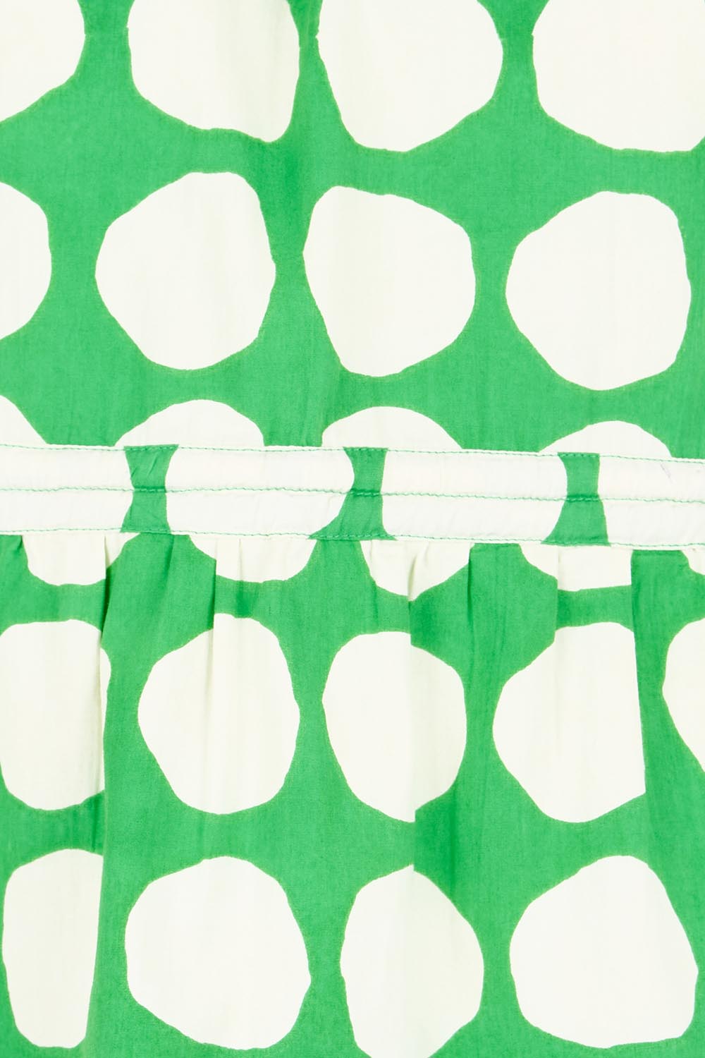 Product shot of the Carmen Top – Circulo in colour Circulo, showing detail