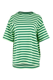 Product shot of the Luka Tee – Kiwi in colour Kiwi, from the front