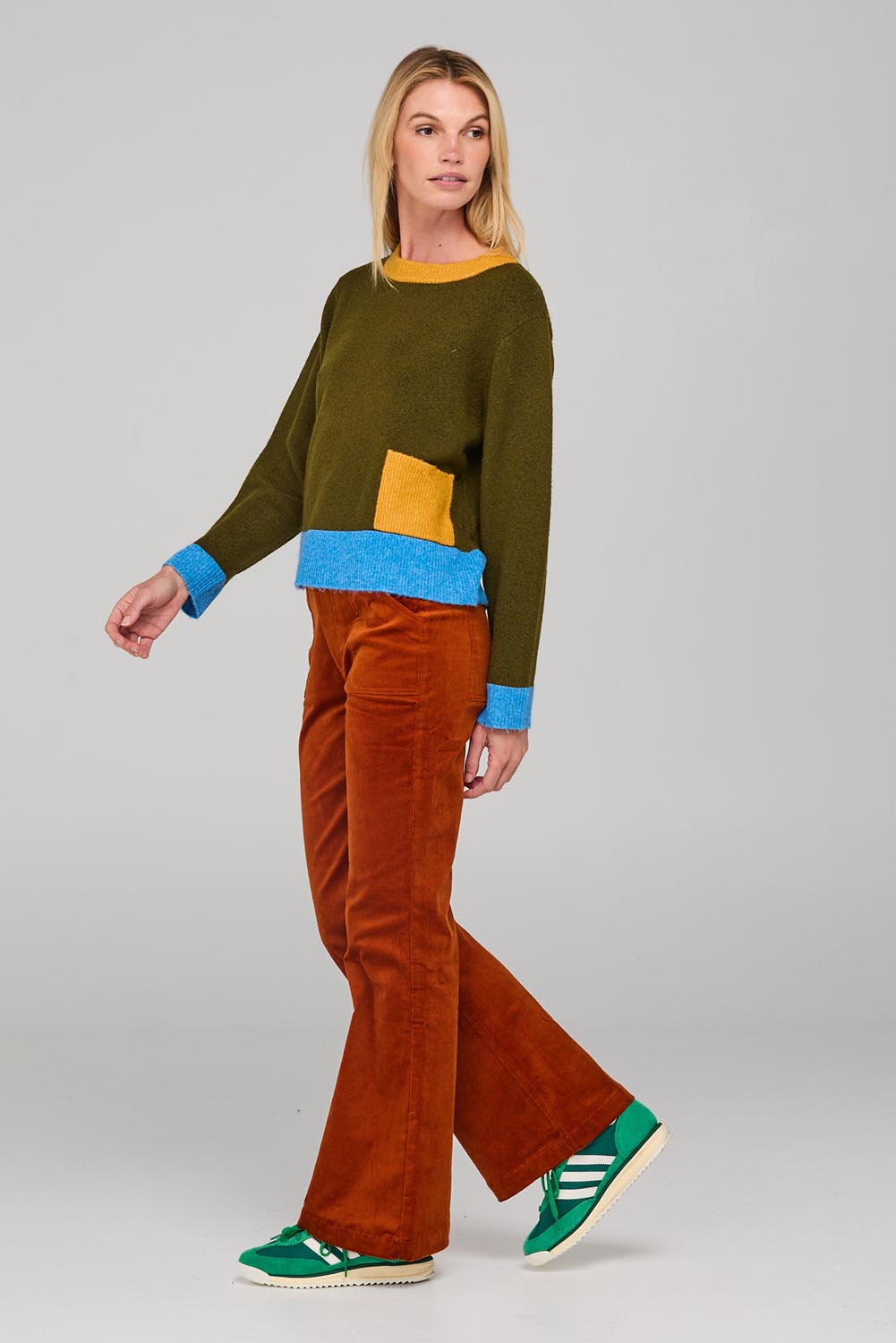Poet Jumper – Olive