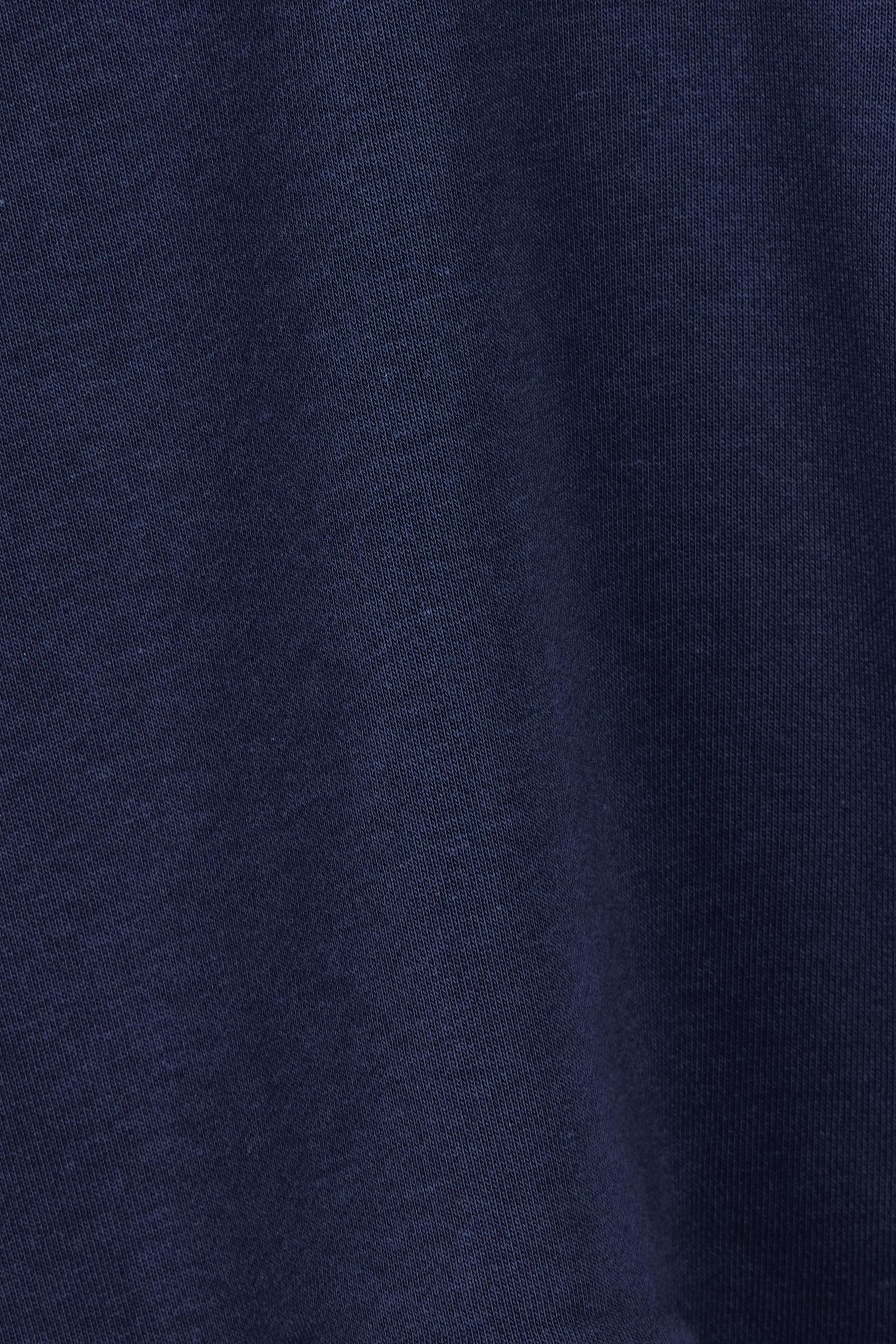 Product shot of the Guru Cotton Blend Sweater in colour Navy (Blue), detail