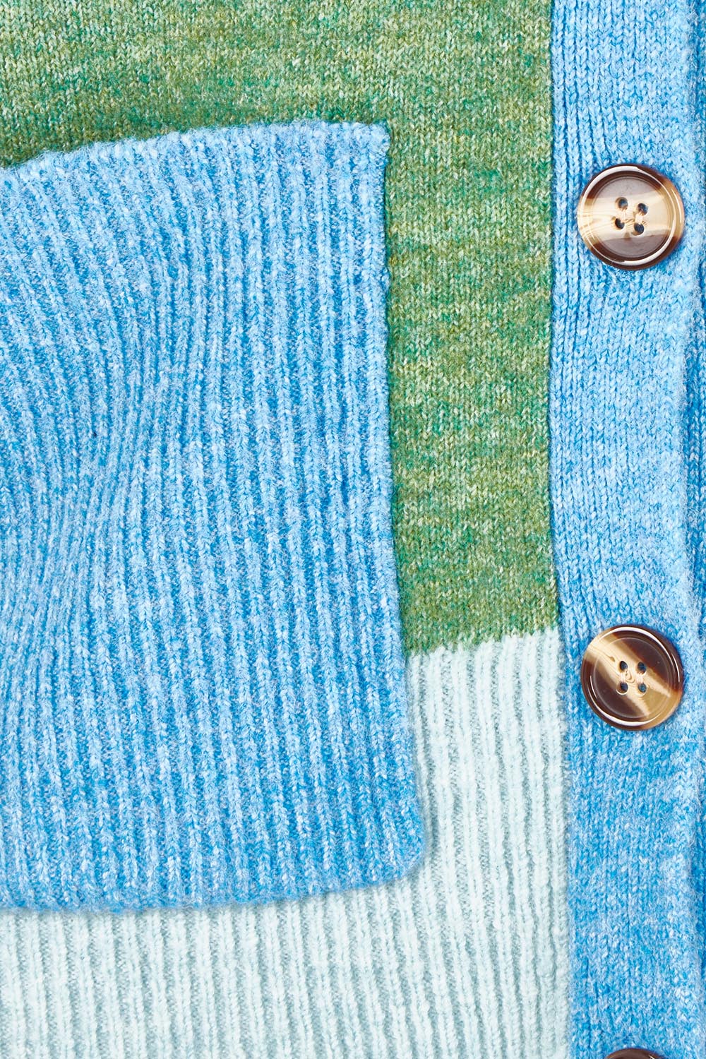Product shot of the Poet Cardigan in colour Green (Green), detail