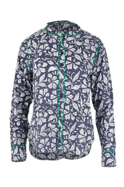 Product shot of the Clove Shirt in colour Izuminavy (Blue), from the front