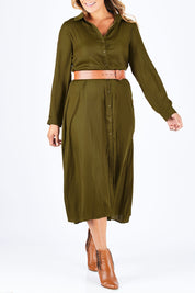 Model Palatina wearing size L of the Safari Dress in colour Moss (Green), from the front, showing the whole outfit