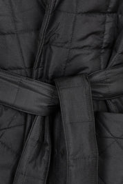 Product shot of the Bedford Longline Puffer in colour Black (Black), detail