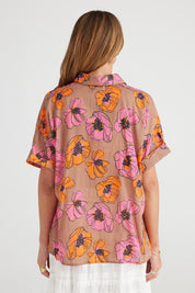 A model wearing the Alice Shirt in colour Bromley, from the back