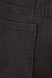 Product shot of the Amanda Straight Jean in colour Black (Black), detail